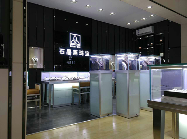 采購(gòu)珠寶首飾柜臺(tái),鴻鈦珠寶展柜廠,定制珠寶首飾柜臺(tái),玻璃珠寶展示柜