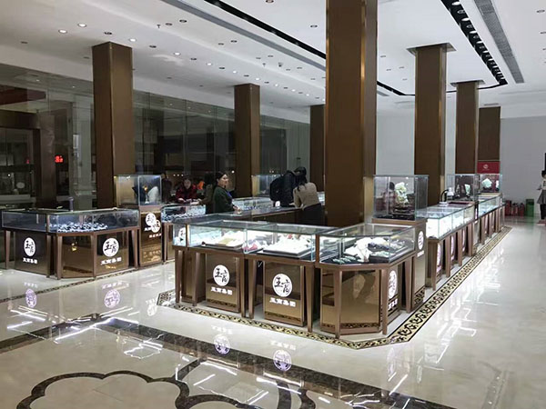 定制玻璃珠寶展,玻璃珠寶展柜廠家,玻璃珠寶展柜采購,珠寶展柜生產(chǎn)廠商,珠寶展柜廠家