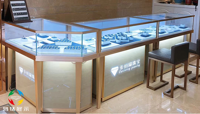 商場玻璃珠寶展示柜，不但不貴，還不止好一點！