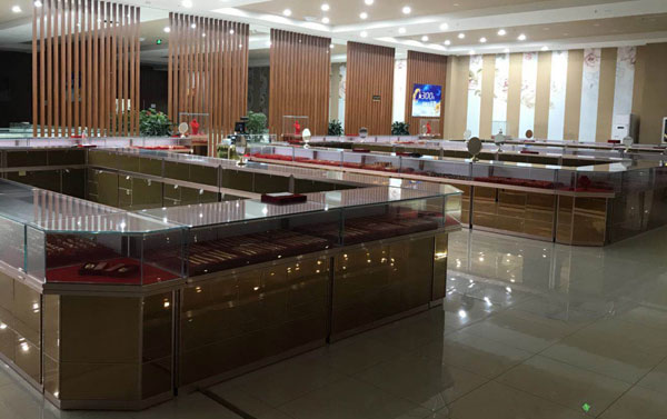 珠寶飾品展示柜的壽命是多久？