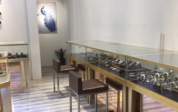 什么類型的珠寶柜臺才符合使用需求？